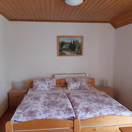 Dahlia Guest house Zlatniky